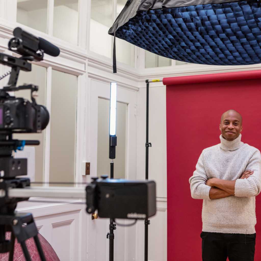 Econo Visuals by Bernardson