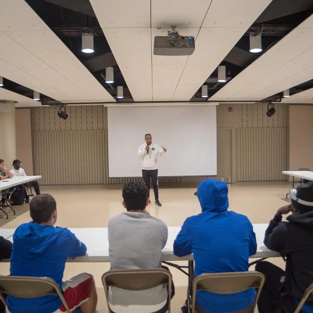 Econo Visuals by Bernardson