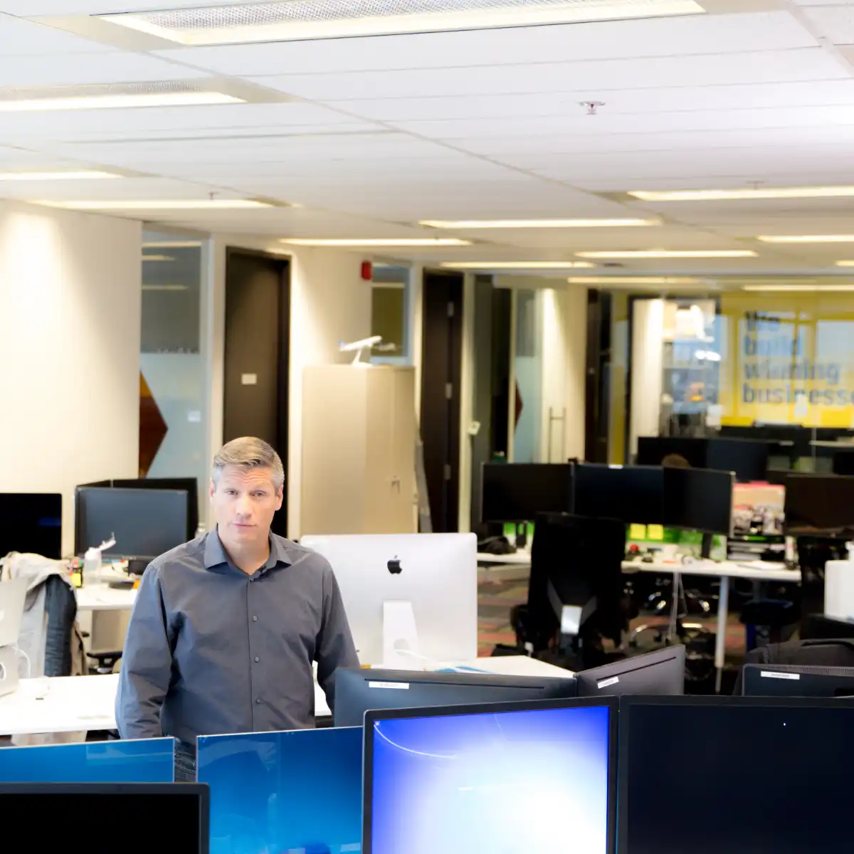 Econo Visuals by Bernardson